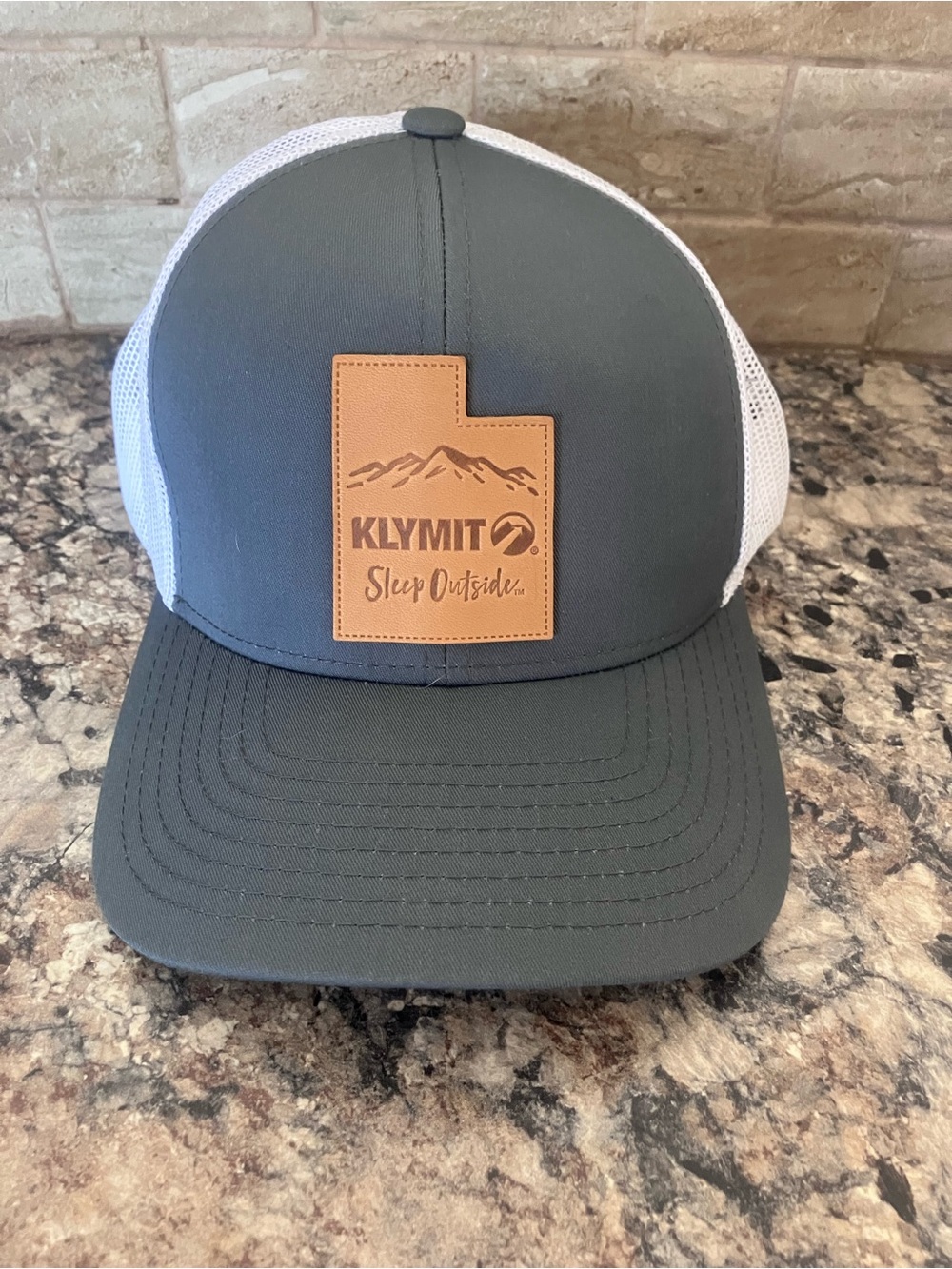 Men's Gray & White Mesh Patch Trucker Hat - Sleep Outside